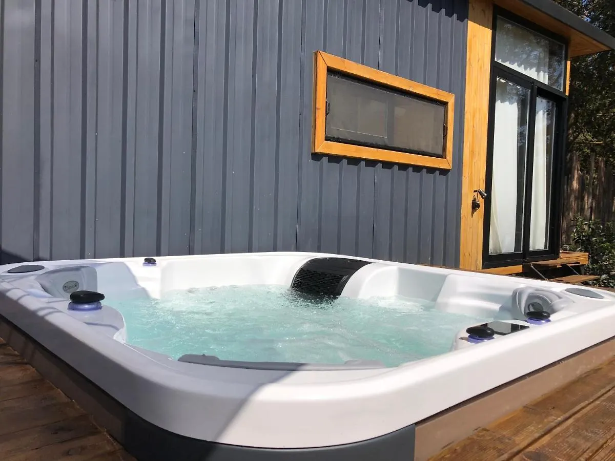 فندق Tiny House Kayakoey Kumquat بيت ضيافة كاياكوي